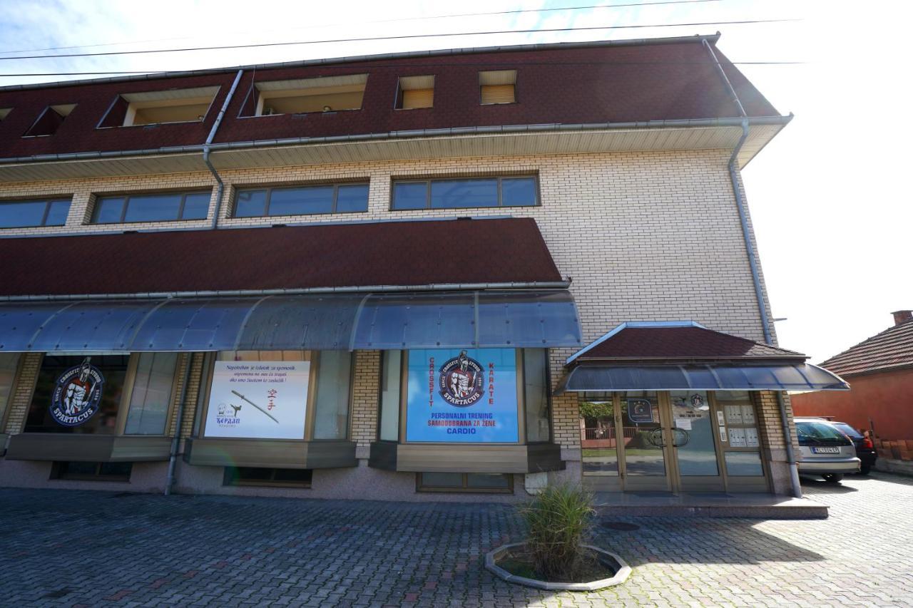 Apartmani Tomic Kladovo Dış mekan fotoğraf